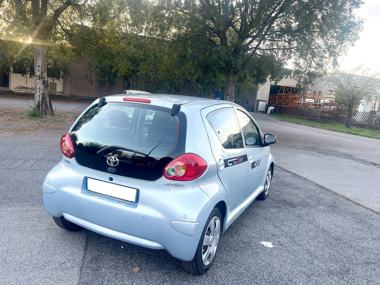 Toyota Aygo 1.0 12V VVT-i 5 porte Benzina per Neopatentati