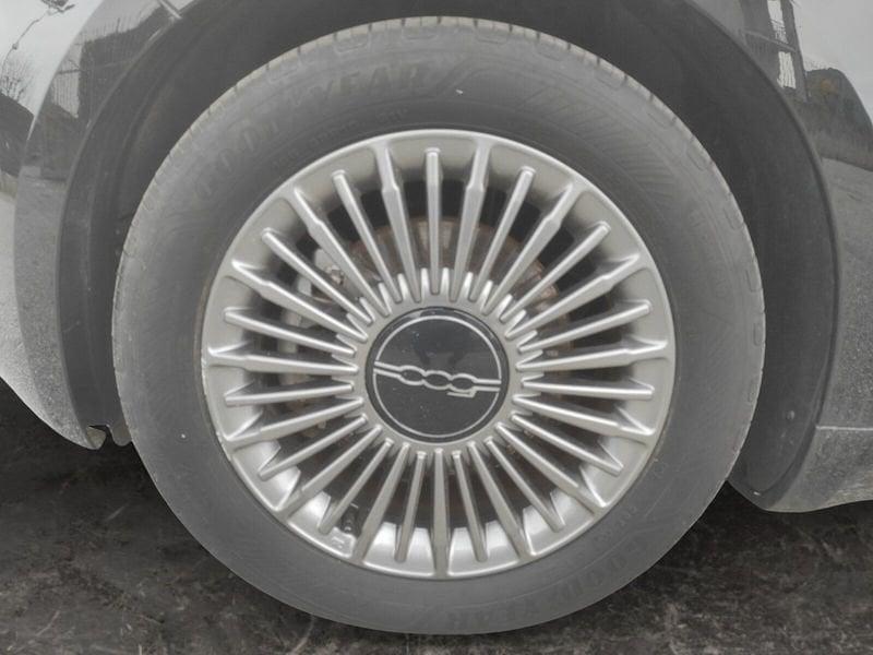 FIAT 500 500e 42 kWh Icon