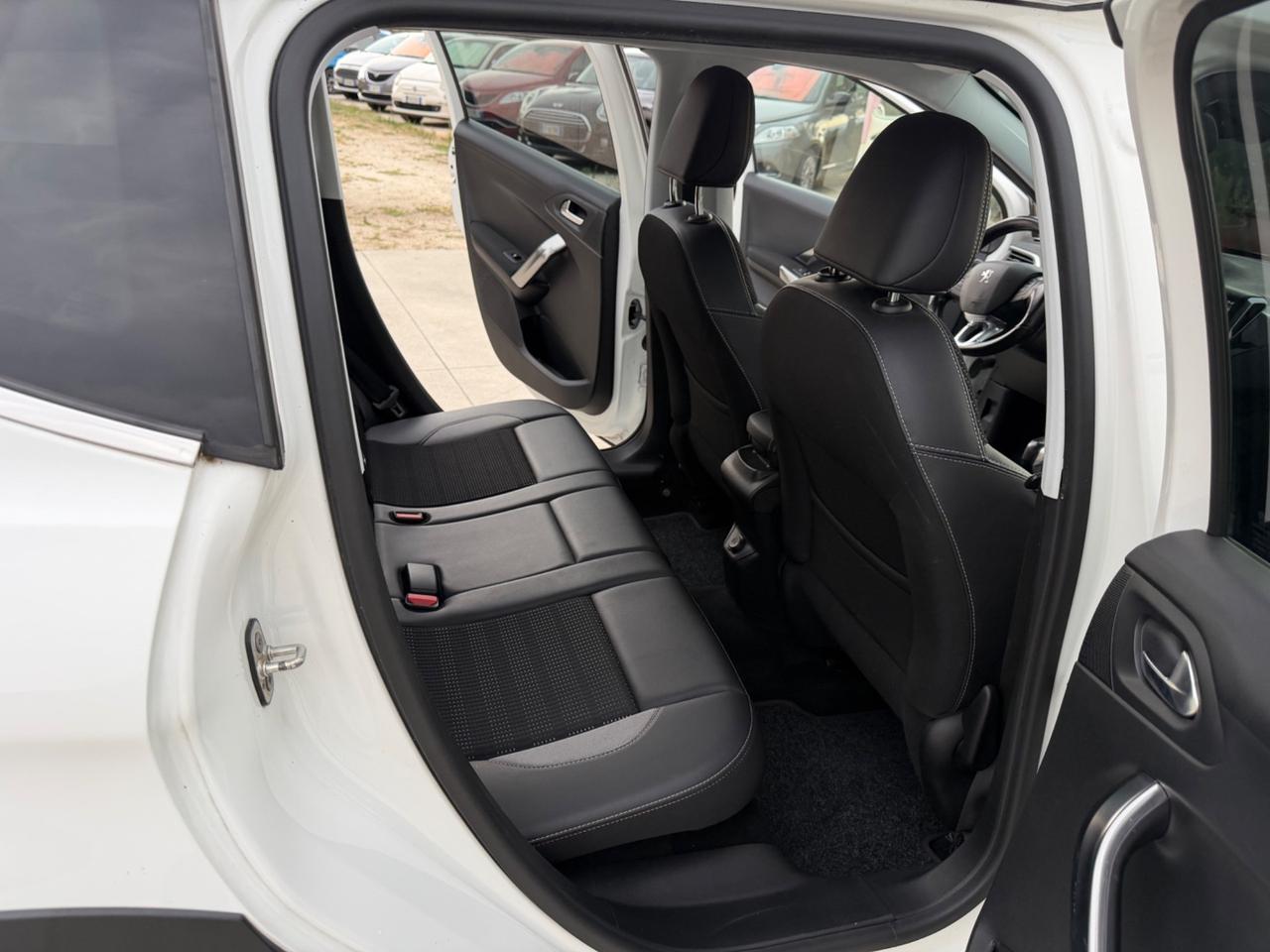 Peugeot 2008 Blue HDi 1.6 HDI EURO 6