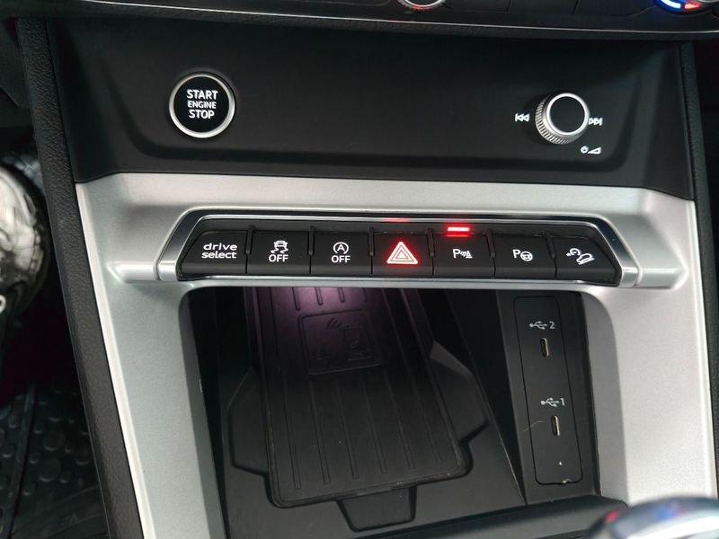 Audi Q3 Q3 40 TDI quattro S tronic Business Advanced