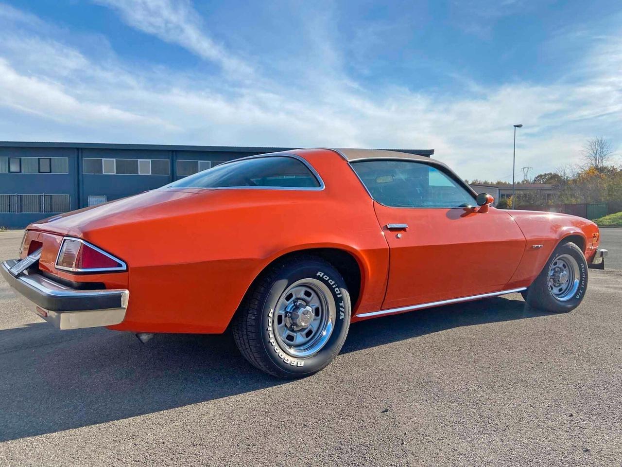 Chevrolet Camaro 5.0 V8 305