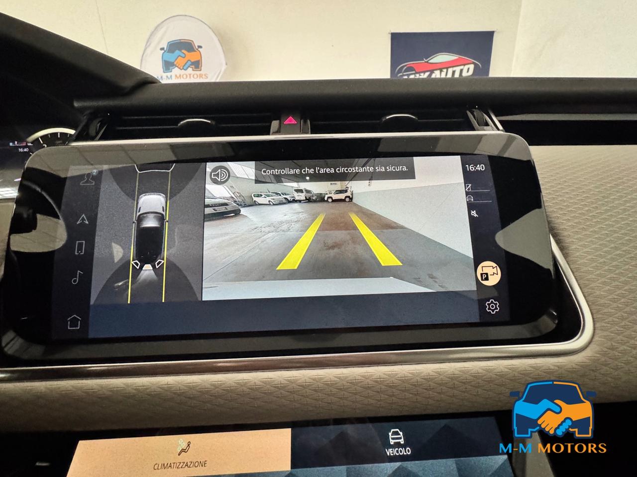 Land Rover Range Rover Velar 2.0d i4 mhev R-Dynamic SE 4wd 204cv auto UNIPRO