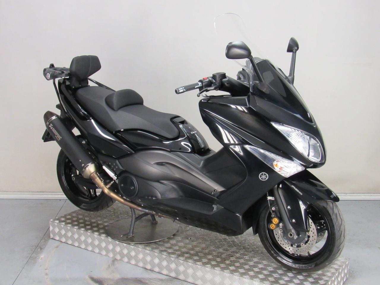 Yamaha T Max ABS SCARICO AKRAPOVIC