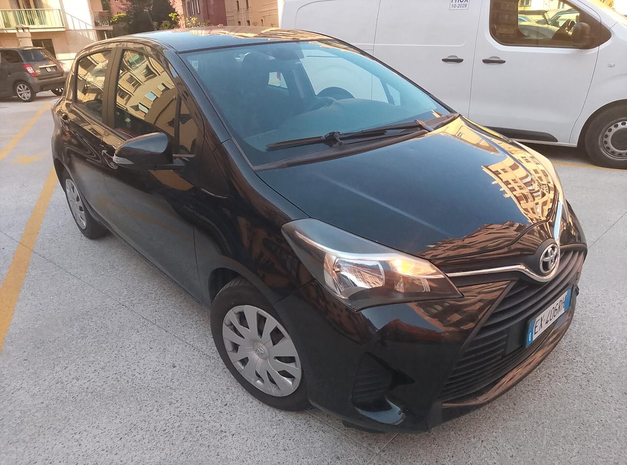 Toyota Yaris 1.4 D-4D 5 porte Active