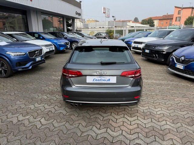 AUDI A3 1.6 TDI S tronic Sport S LINE