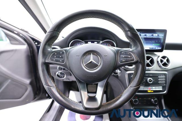 MERCEDES-BENZ GLA 200 D AUTOMATIC SPORT