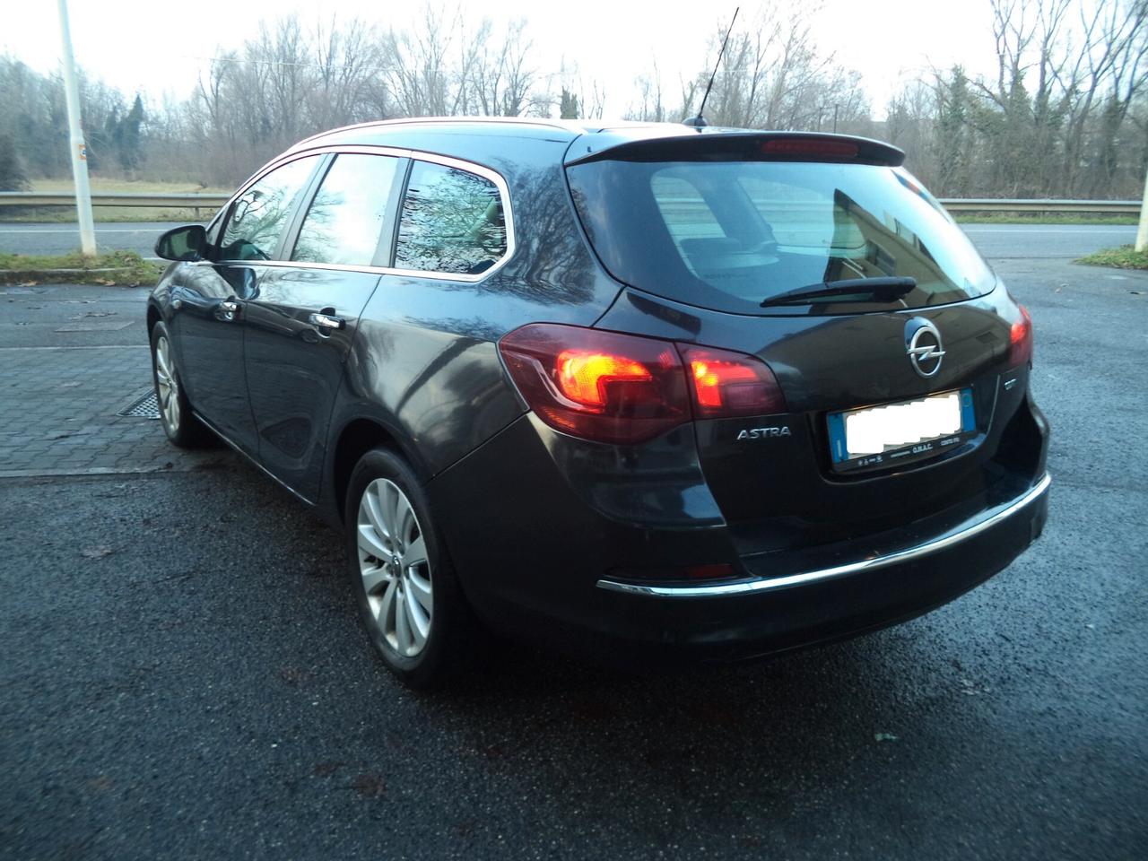 Opel Astra 1.7 CDTI 110CV Sports Tourer Cosmo EURO 5
