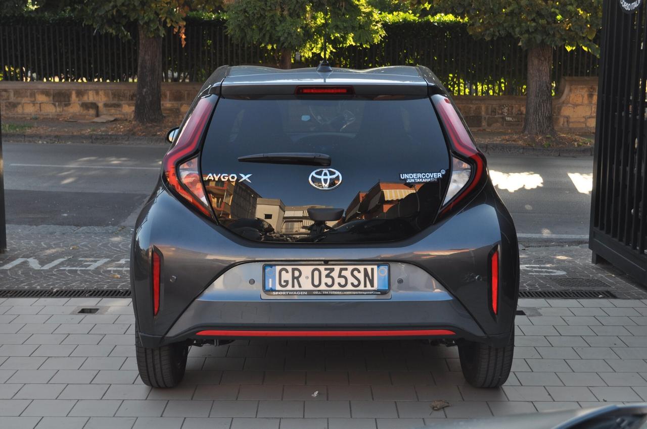 Toyota Aygo X 1.0 VVT-i 72 CV 5p. Undercover