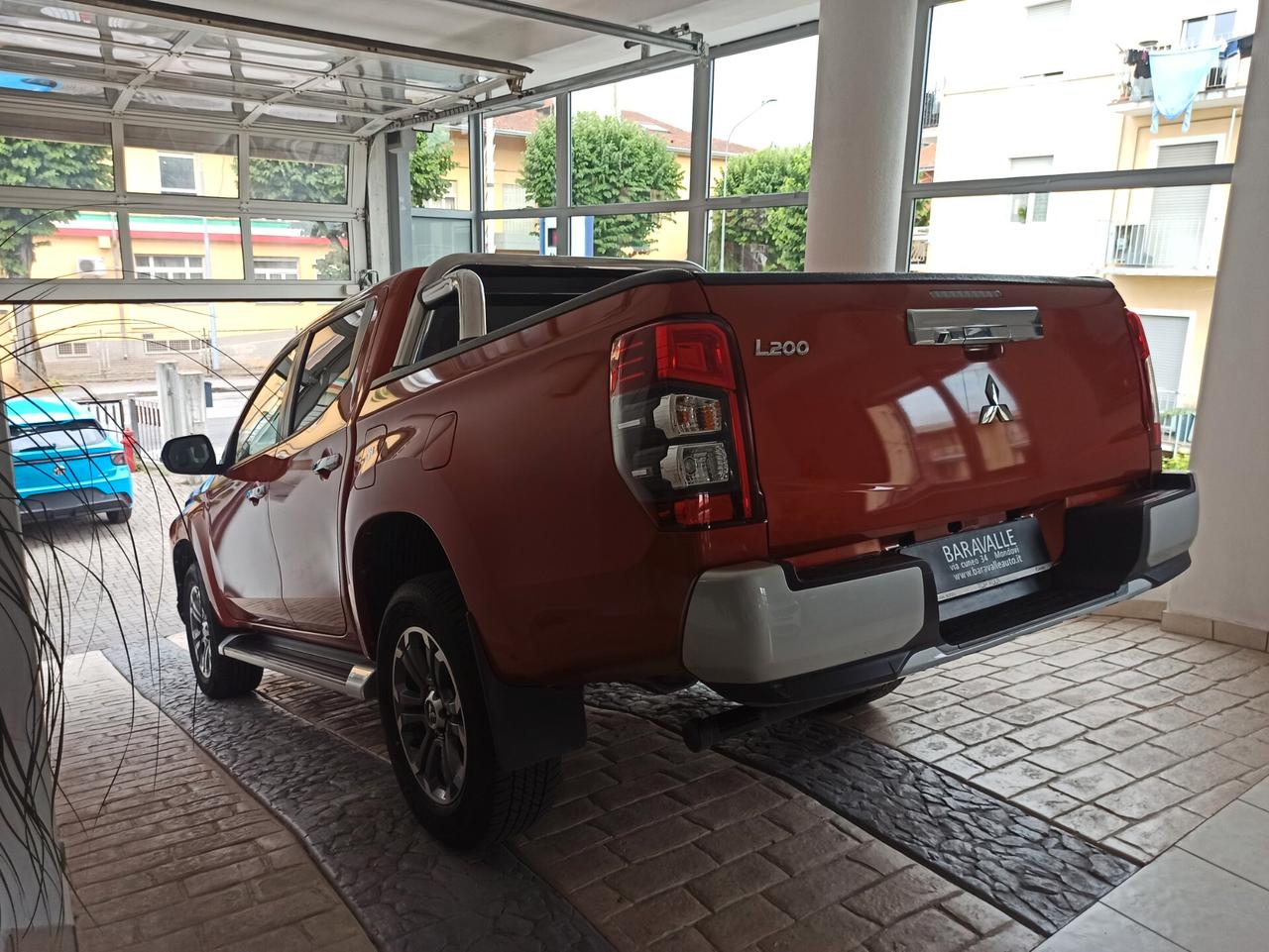 Mitsubishi L200 2.3 D Club Cab 4x4 Super Select Intense 2022