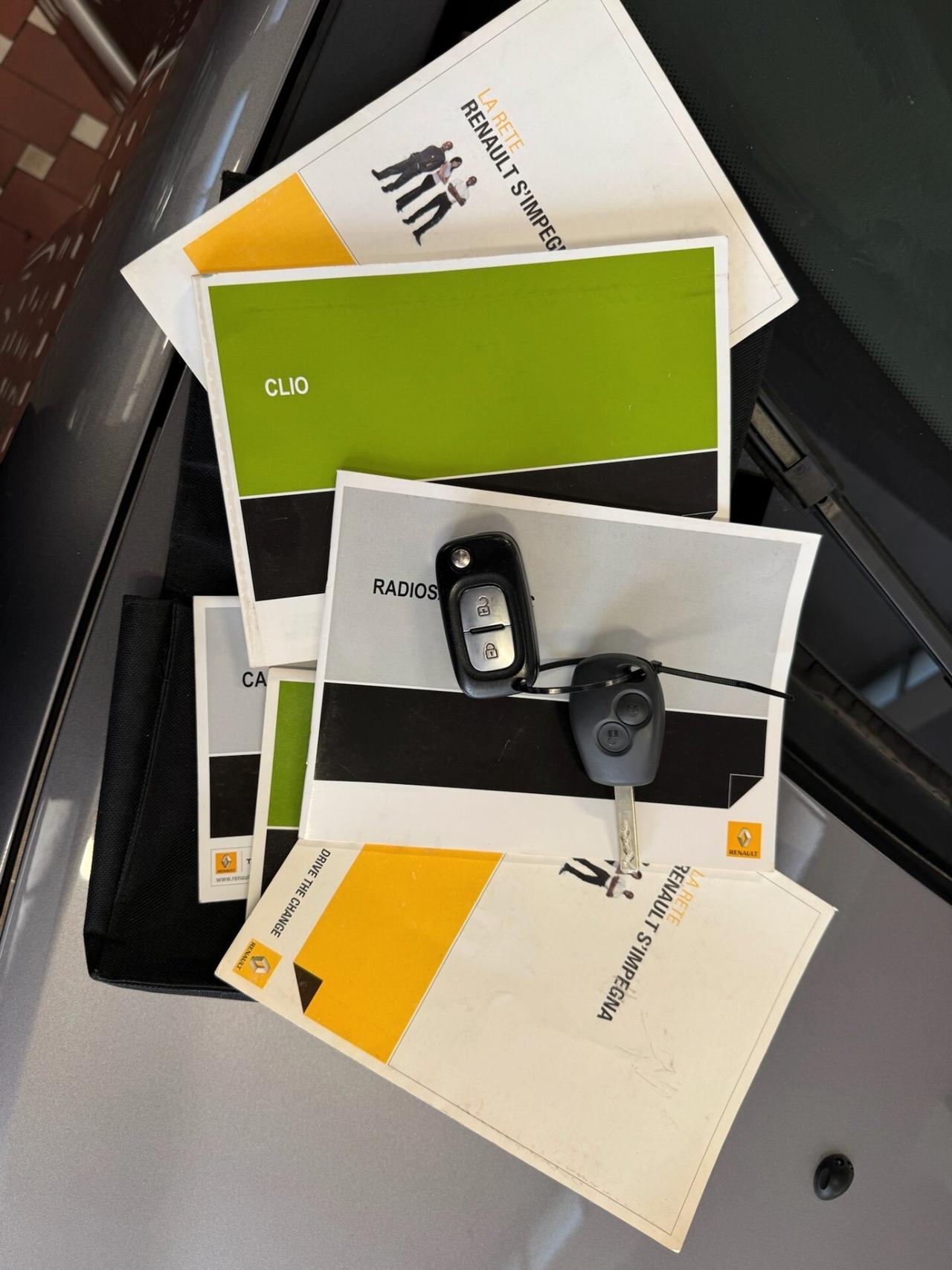Renault Clio 1.2 16V 5 porte Live! - IDEALE PER NEOPATENTATI