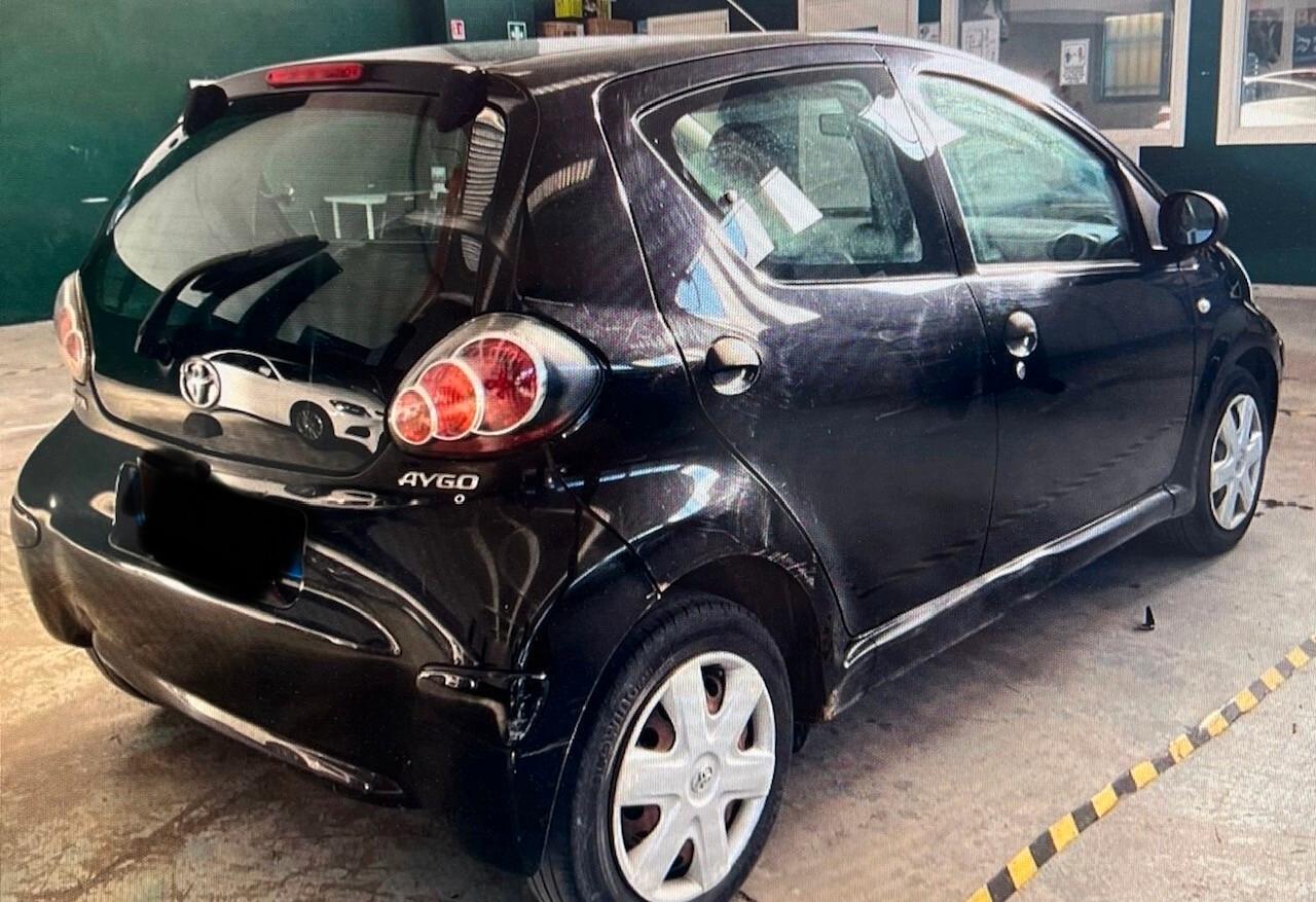 Toyota Aygo 1.0 12V VVT-i 5 porte