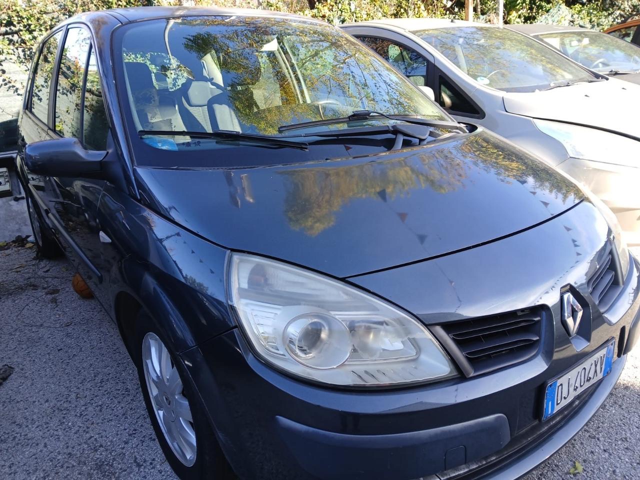 Renault Scenic Grand Scénic 1.5 dCi/105CV Serie Speciale Exception