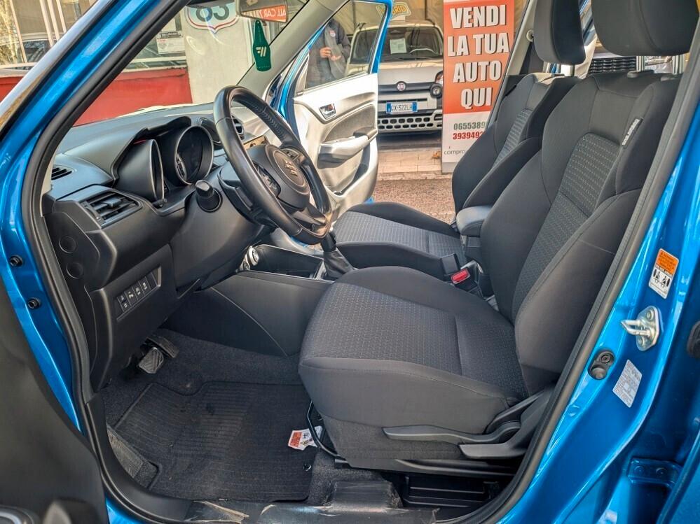 Suzuki SWIFT 1.2 Hybrid AUTOMATICA FULL TOP