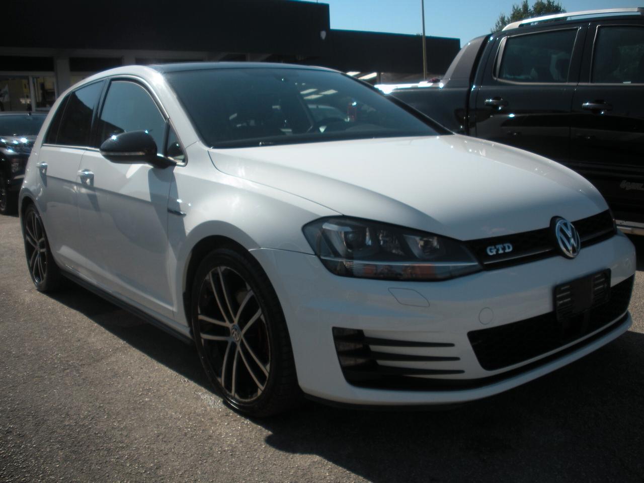 Volkswagen Golf GTD 2.0 TDI 5p. Business BlueMotion Technology