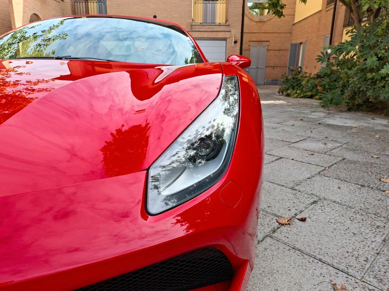 Ferrari 488 Coupe 3.9 GTB dct
