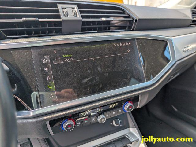 AUDI Q3 35 TDI S tronic Business