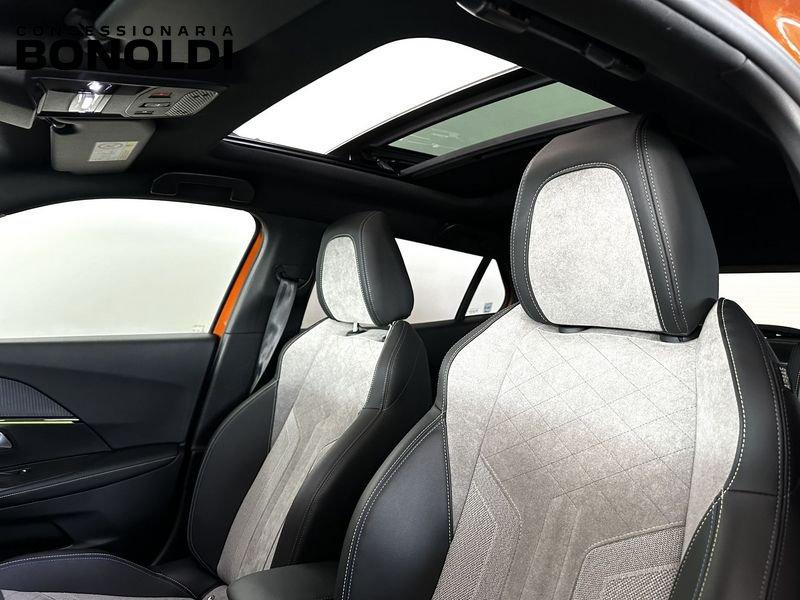 Peugeot 2008 motore elettrico 136 cv GT Full Led Tetto Neopat.