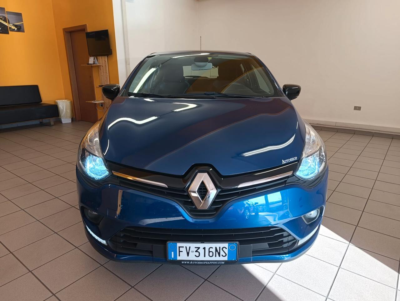 Renault Clio TCe 12V 90 CV GPL 5 porte Moschino Zen