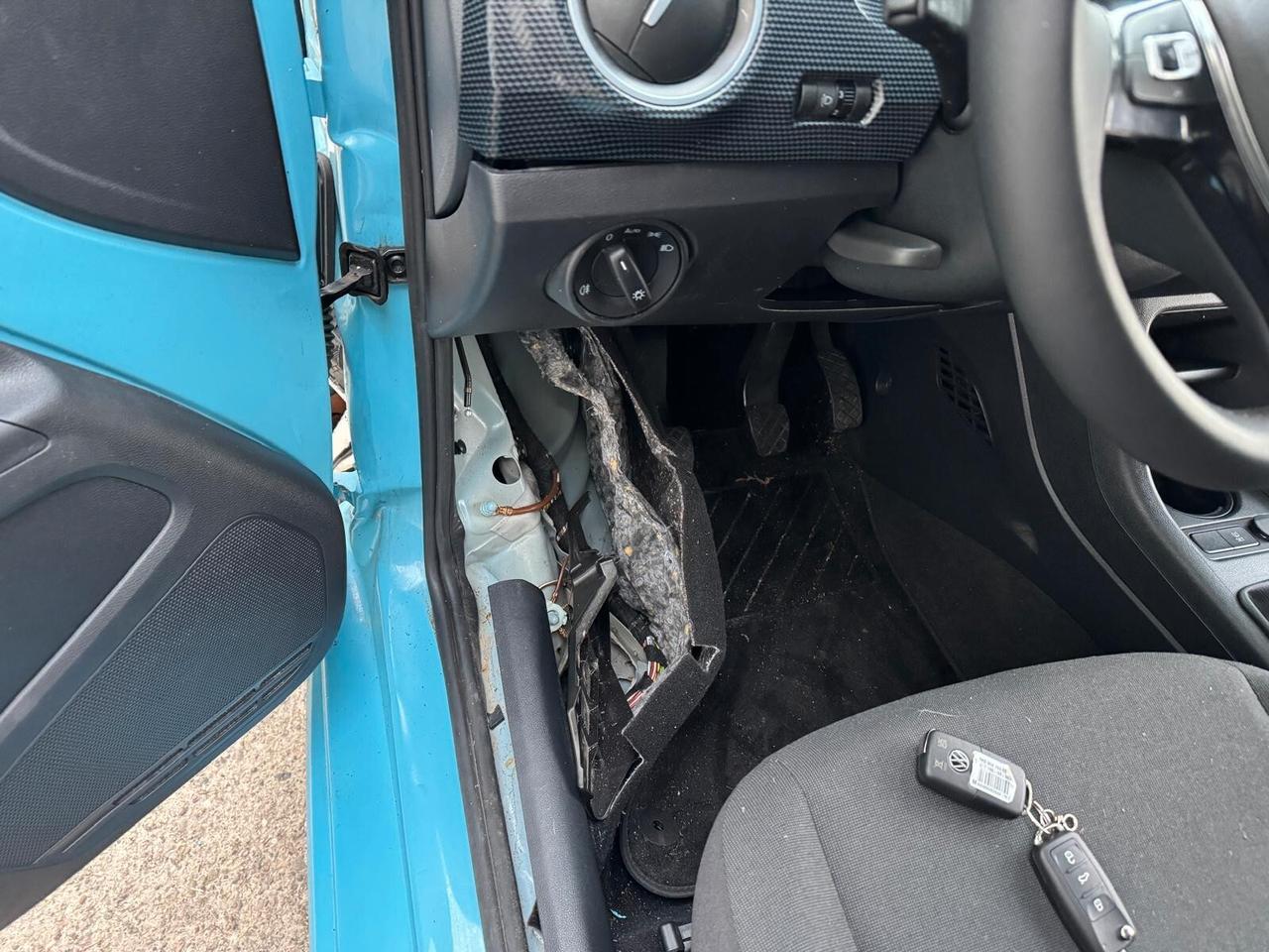 Volkswagen up! 5p 1.0 evo Move 65cv START - INCIDENTATA