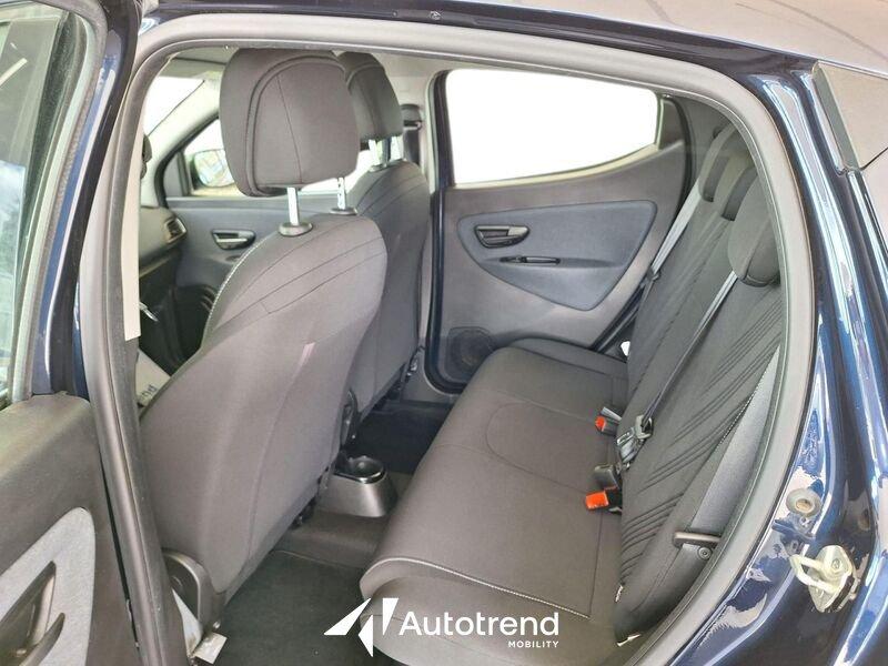 Lancia Ypsilon 1.0 FireFly 70 CV 5 Posti Hybrid Silver S&S