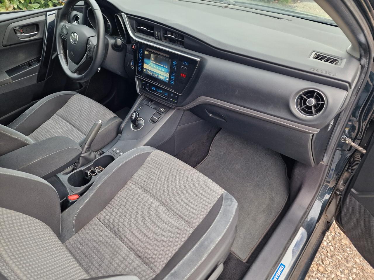 Toyota Auris 1.8 Hybrid Station Wagon