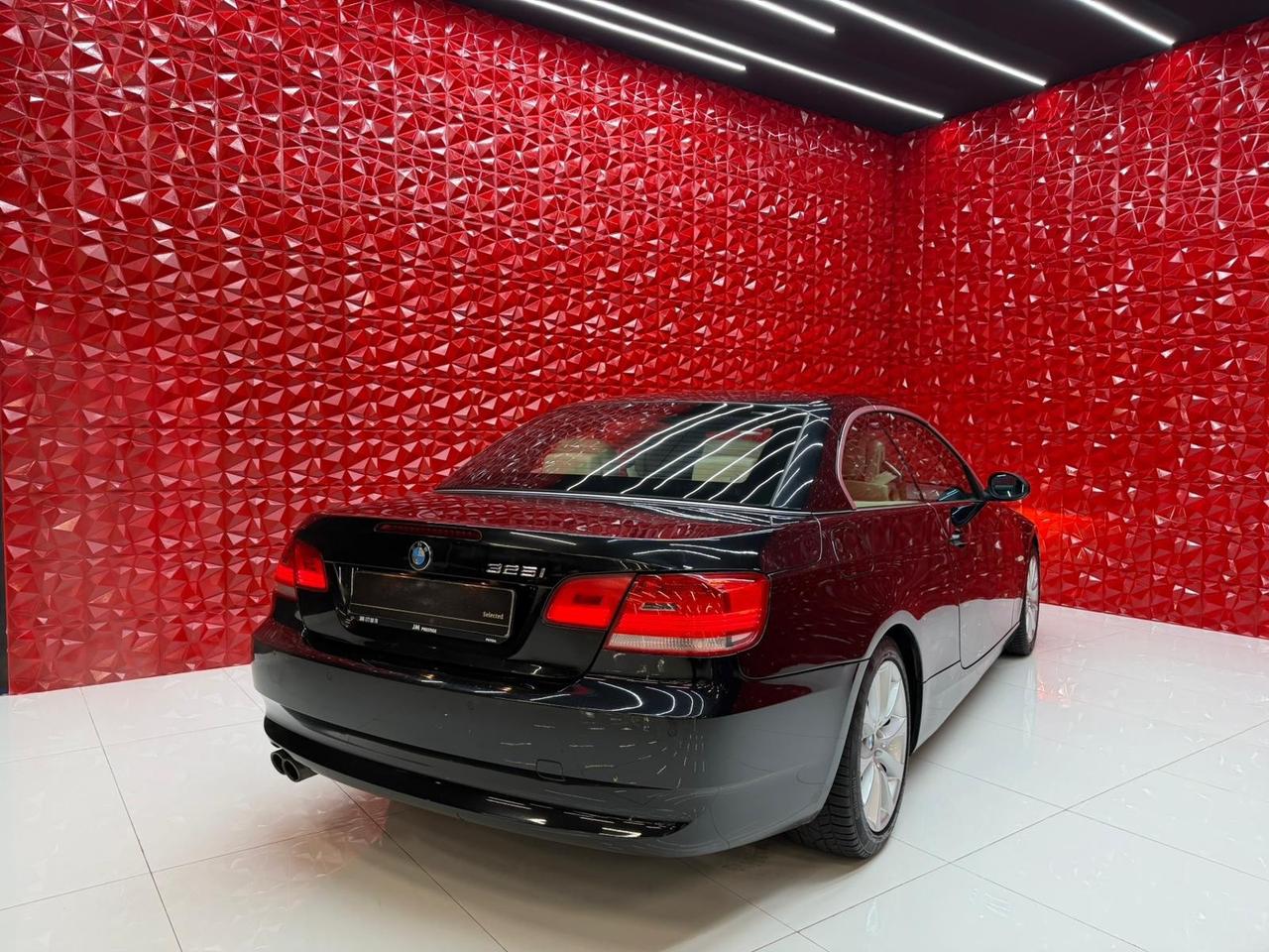 Bmw 325i Cabrio cat Attiva 218Cv