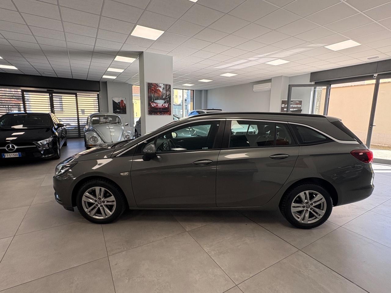 Opel Astra 1.6 CDTi 110CV E6B anno2017 neopatentati