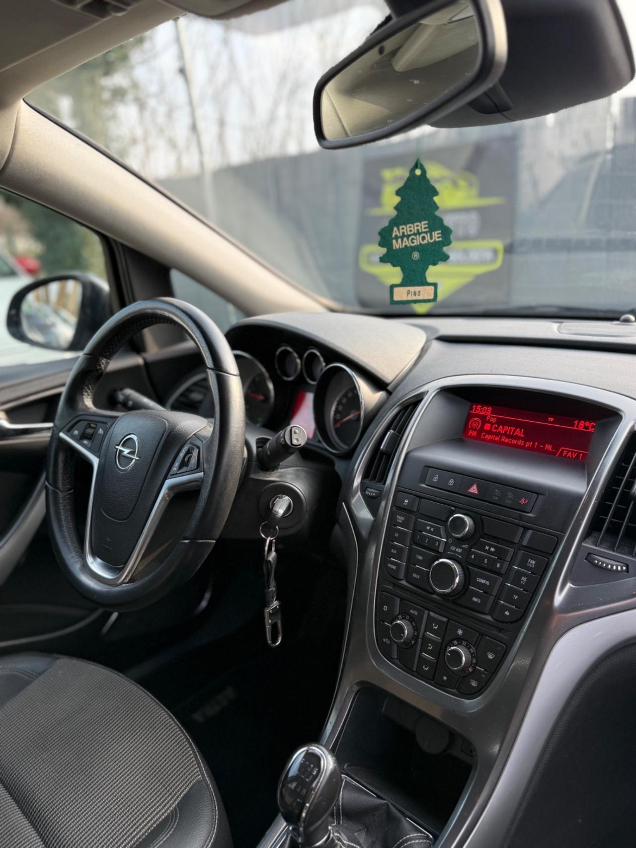 Opel ASTRA 2012 SW 1.7 DIESEL SPORTS TOURER COSMO