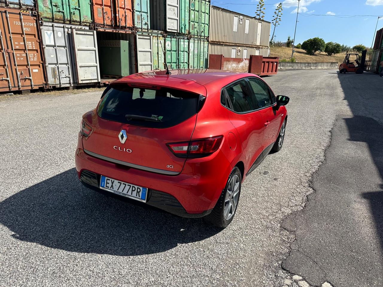 Renault Clio 1.5 dCi 8V 75CV 5 porte Costume National NEOPATENTATI
