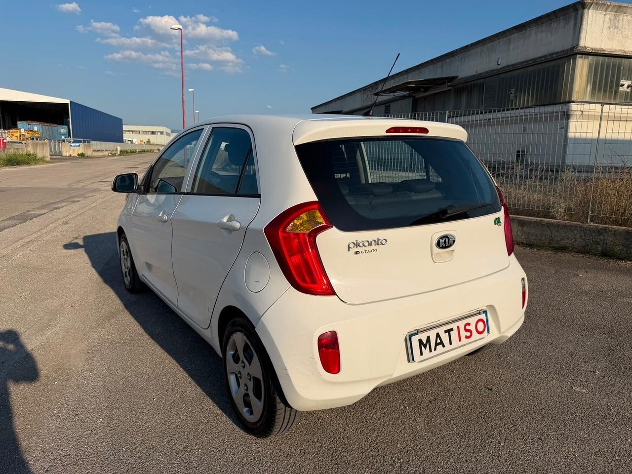 PACCHETTO DUE AUTO: MINI COOPER D + KIA PICANTO GPL (LEGGERE)