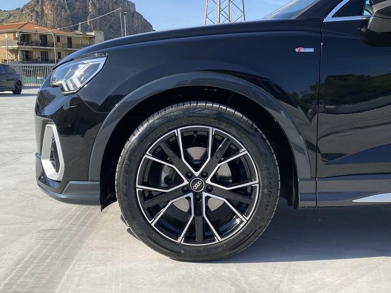Audi Q3 SPB S line interno ed esterno 2.0 TDI 150CV S-Tronic 35