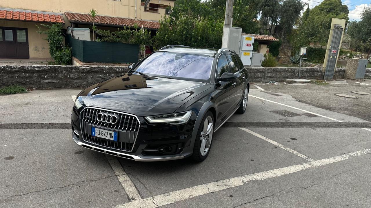 Audi A6 allroad 3.0 TDI 218 CV S tronic Business Plus