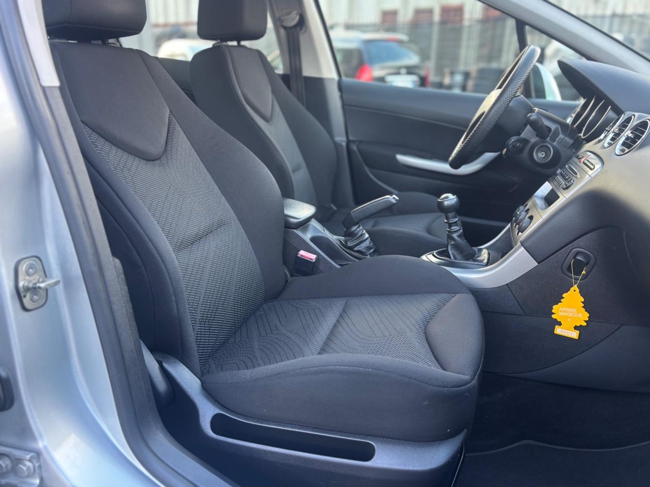Peugeot 308 1.6 8V e-HDi 112CV Stop&Start SW Access