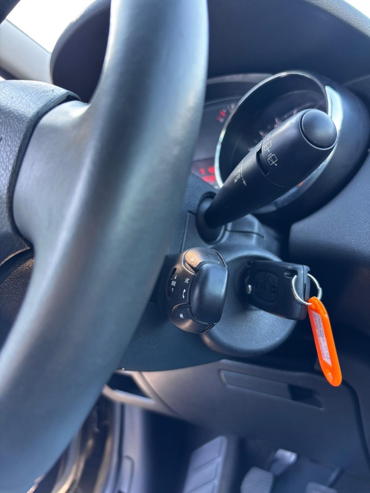 Peugeot 5008 2.0 HDi 150CV Business