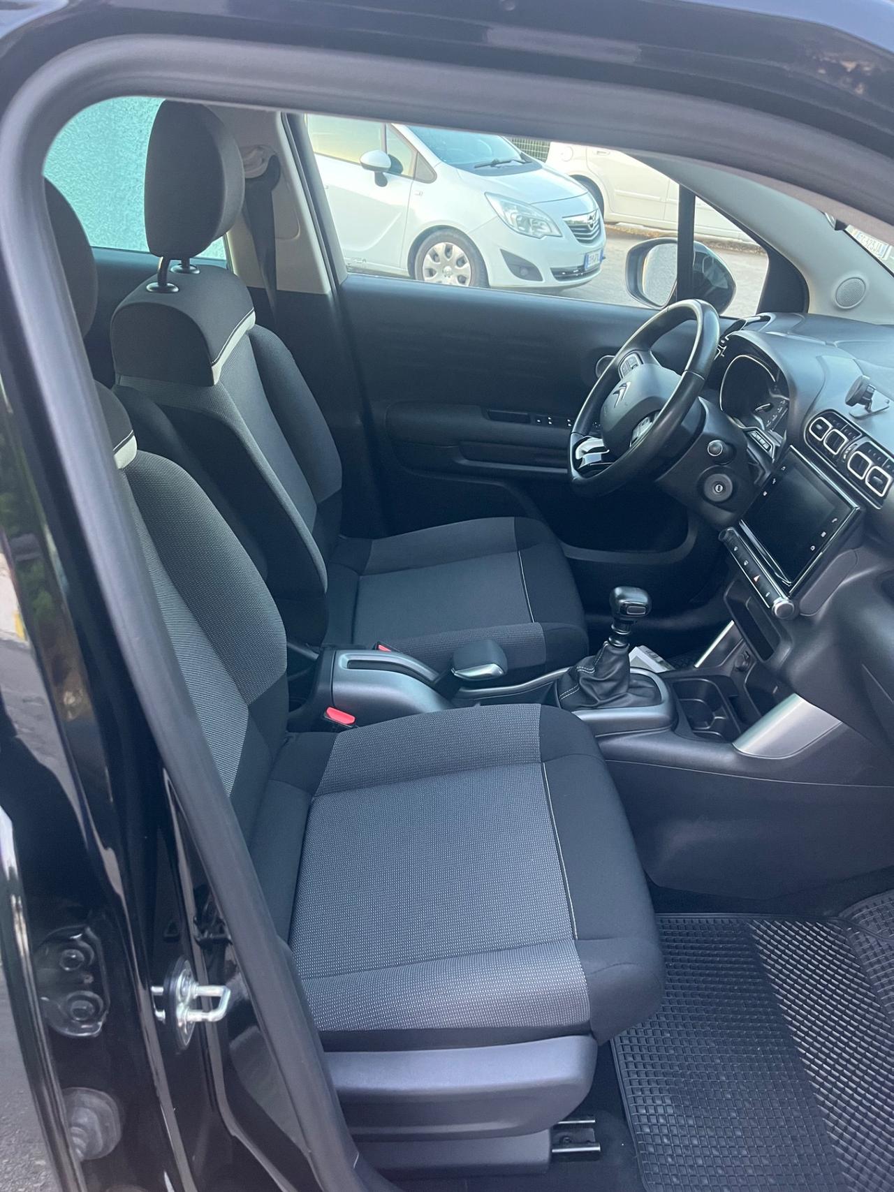 Citroen C3 Aircross C3 Aircross BlueHDi 110 S&S Shine