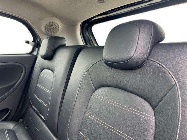 SMART ForFour 70 1.0 Prime