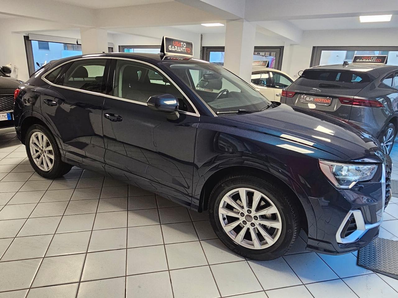 Audi Q3 35 TDI quattro S tronic Business