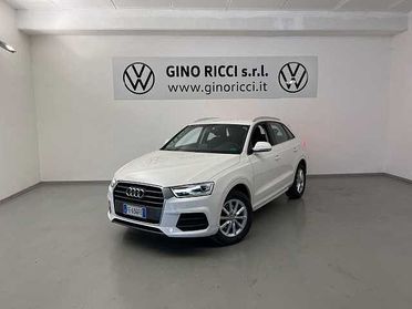 Audi Q3 2.0 TDI 120 CV Business