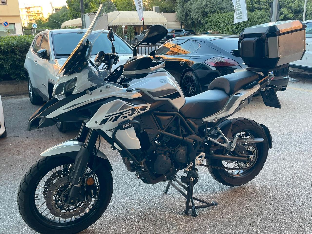 Benelli TRK 502