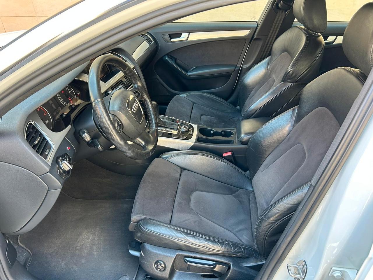 Audi A4 2.7 V6 TDI 2010 'S-Line'