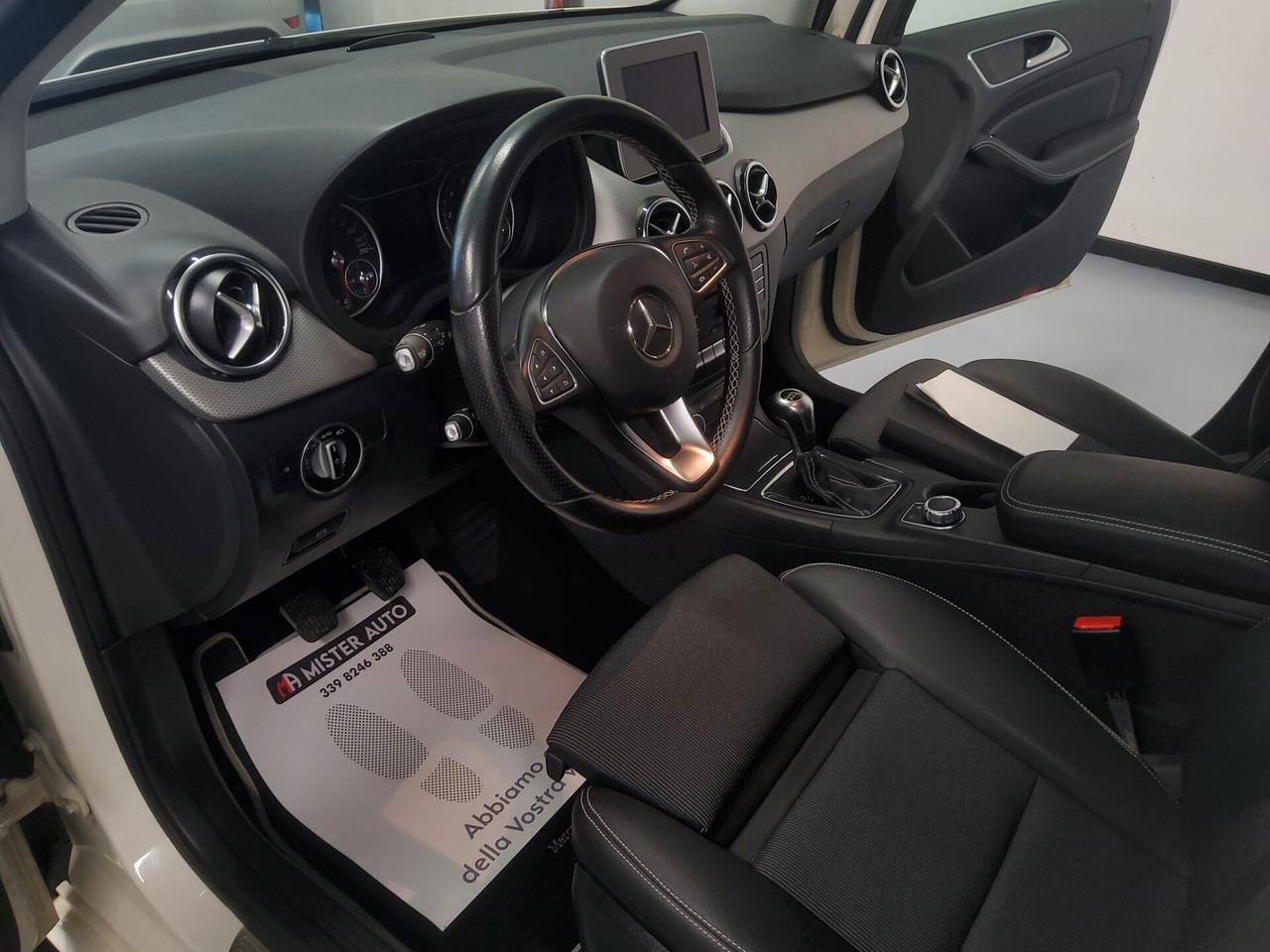 Mercedes-benz B 180 Premium