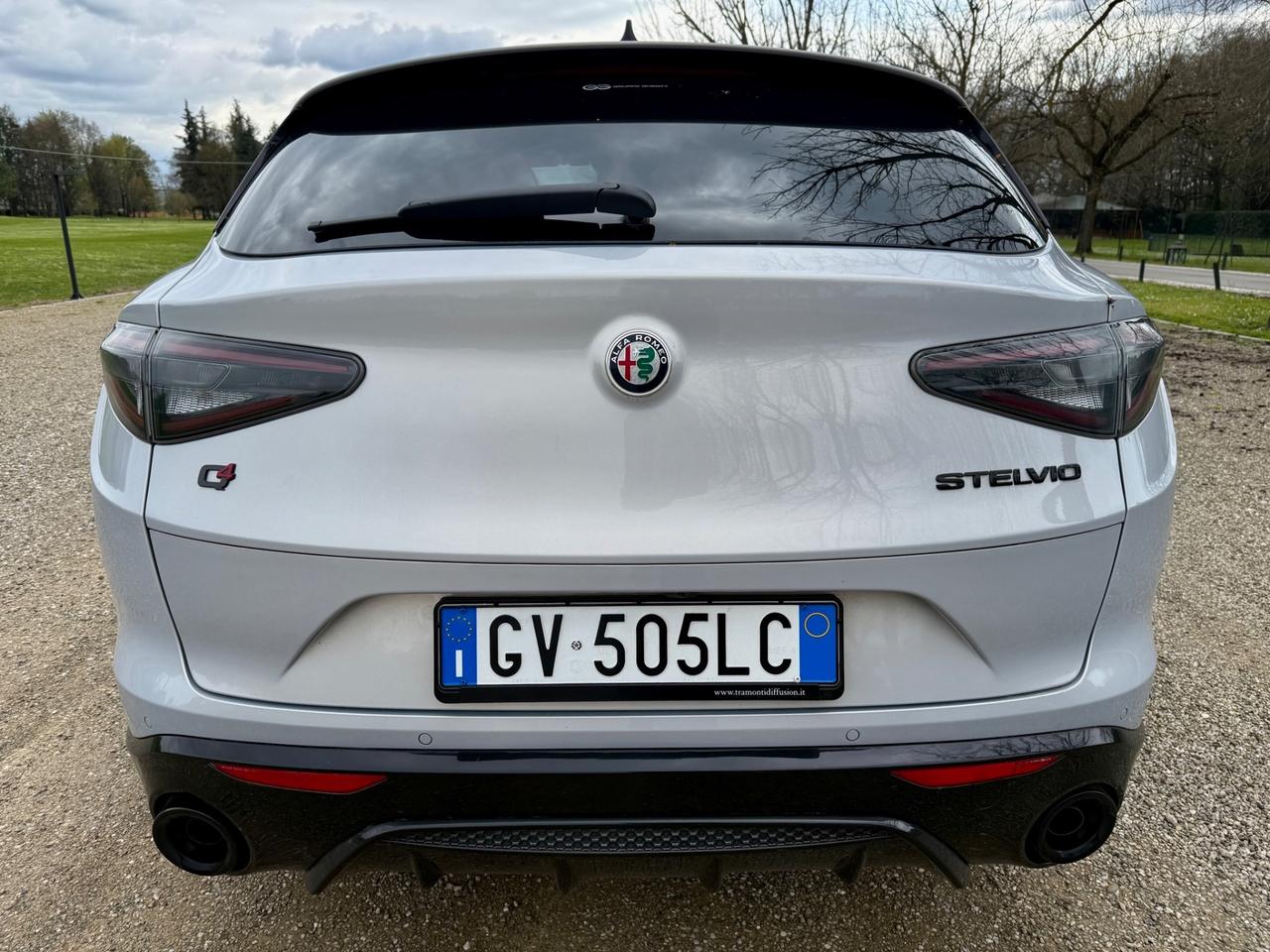 Alfa Romeo Stelvio 2.0 Turbo 280 CV Q4 Veloce