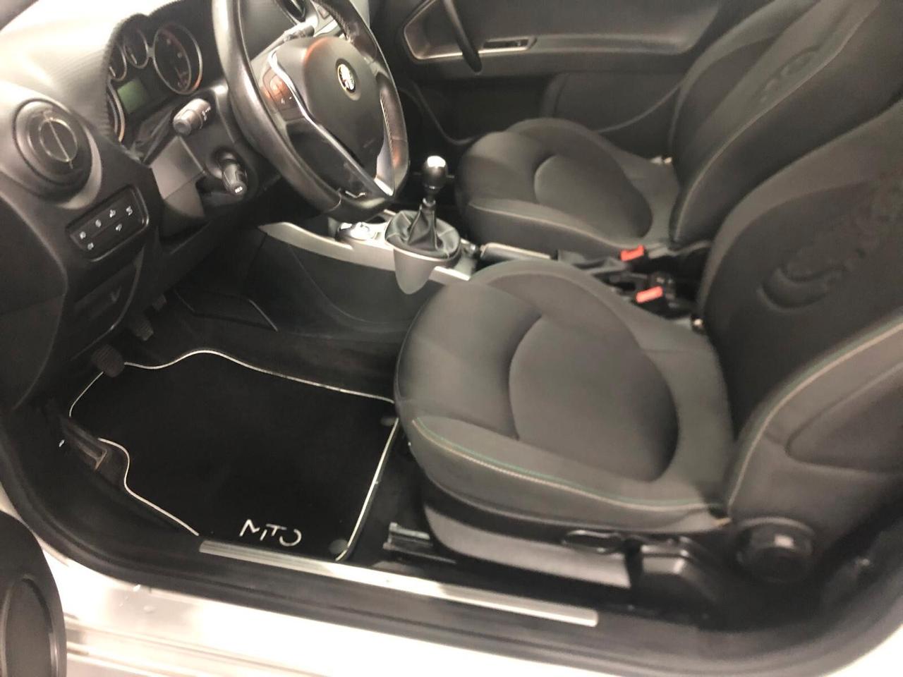 Alfa Romeo MiTo 1.6 JTDm-2 QV-LINE Quadrifoglio