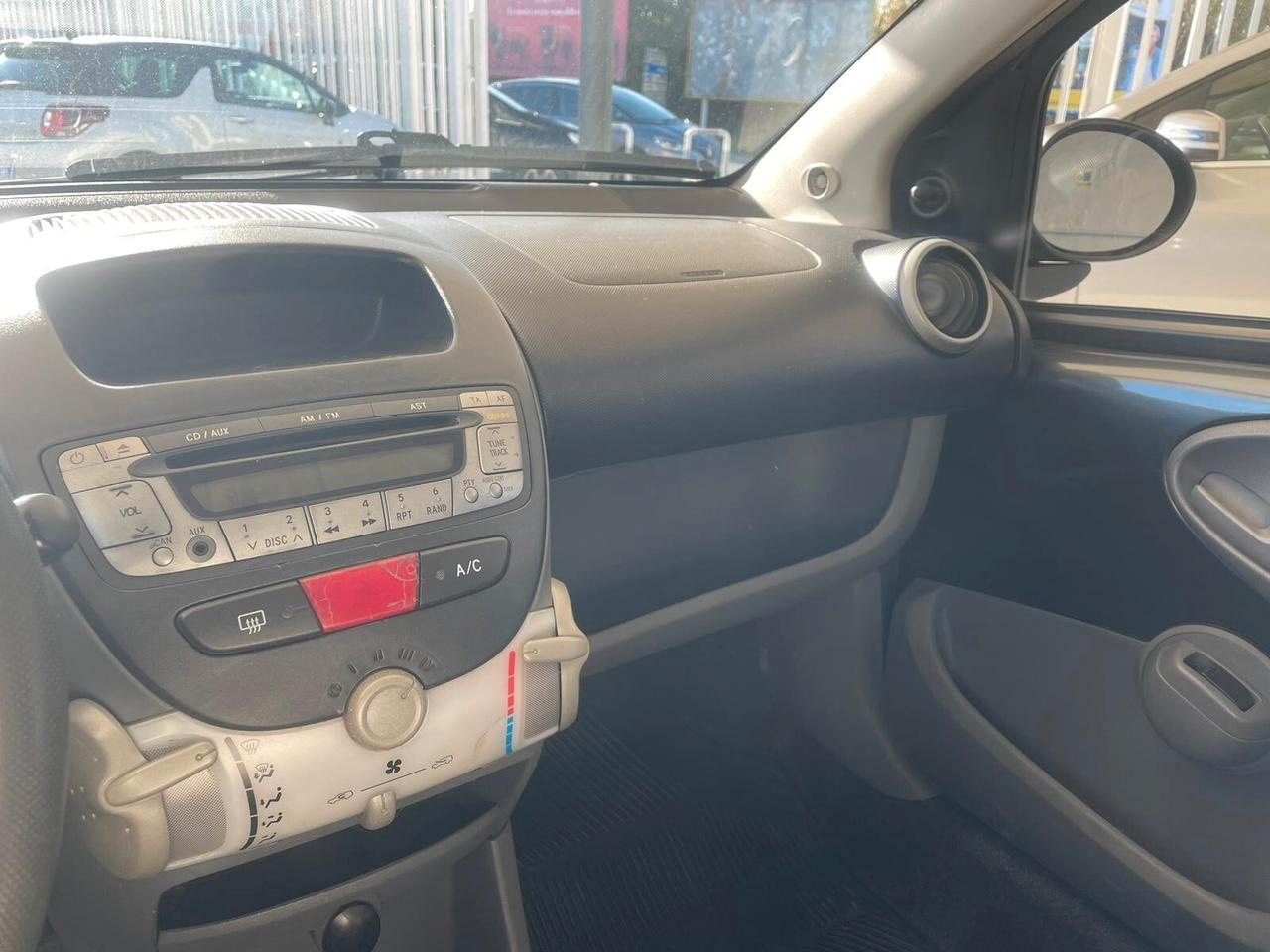 Toyota Aygo 1.0 12V VVT-i 3 porte GPL