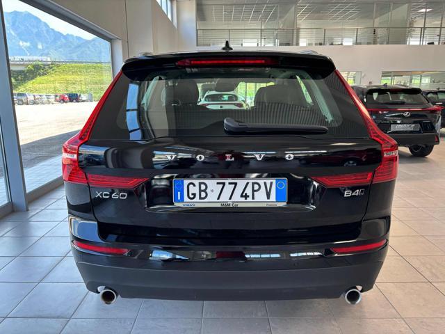VOLVO XC60 B4 (d) AWD Geartronic Business