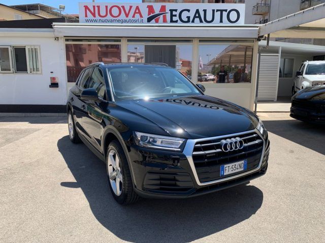 AUDI Q5 2.0 TDI quattro S tronic Business