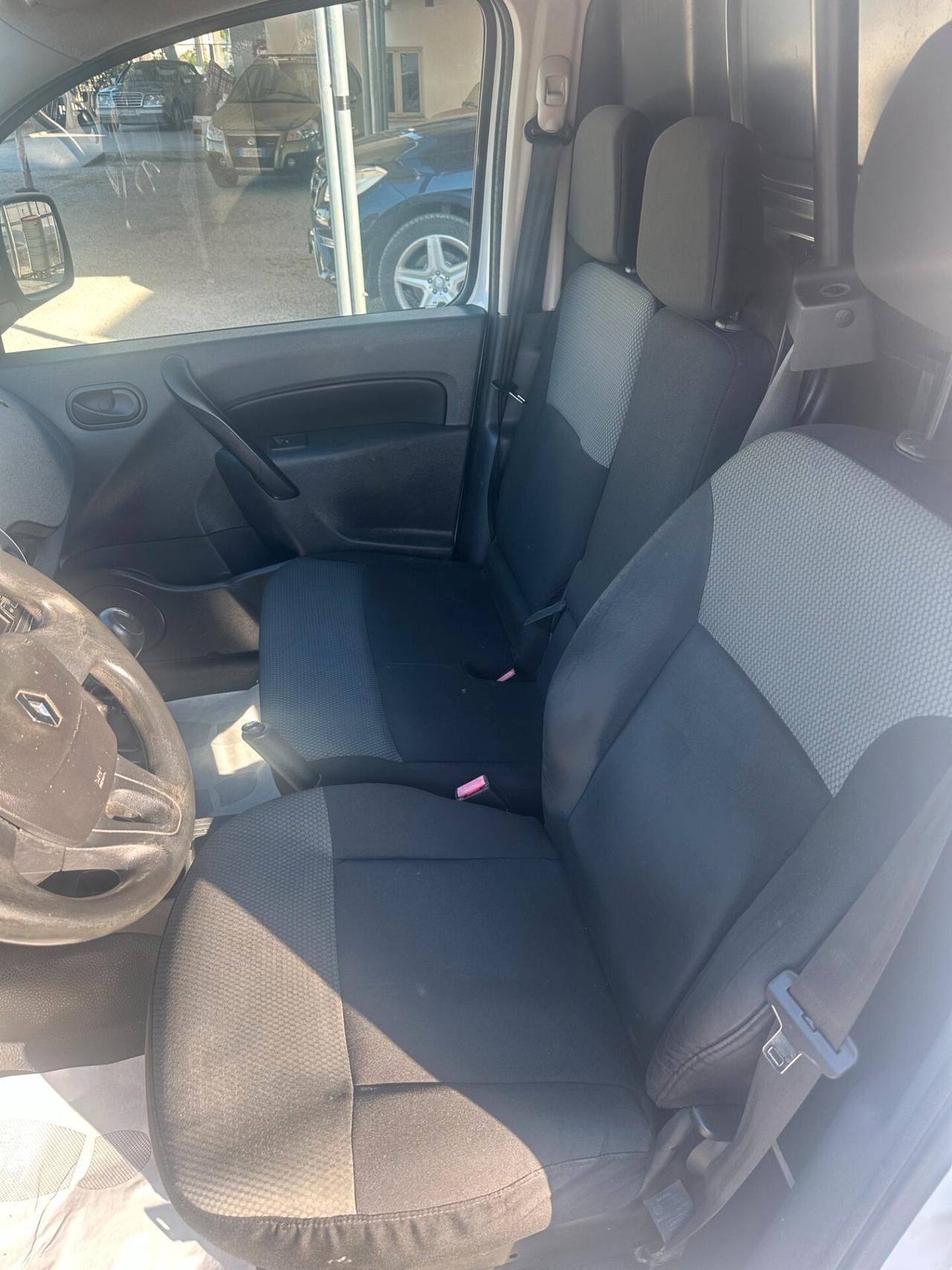 Renault Kangoo 1.5 dCi 90CV EDC 4p. Express Energy Ice
