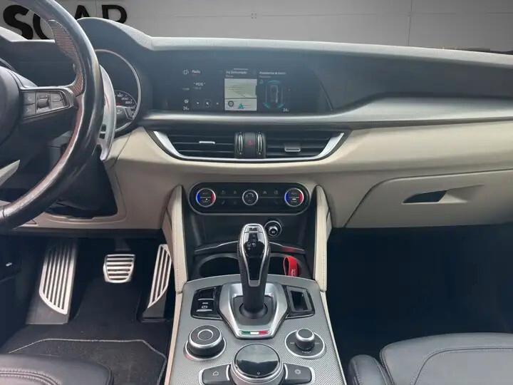 Alfa Romeo Stelvio 2.2 Turbodiesel 210 CV AT8 Q4 Veloce Tì