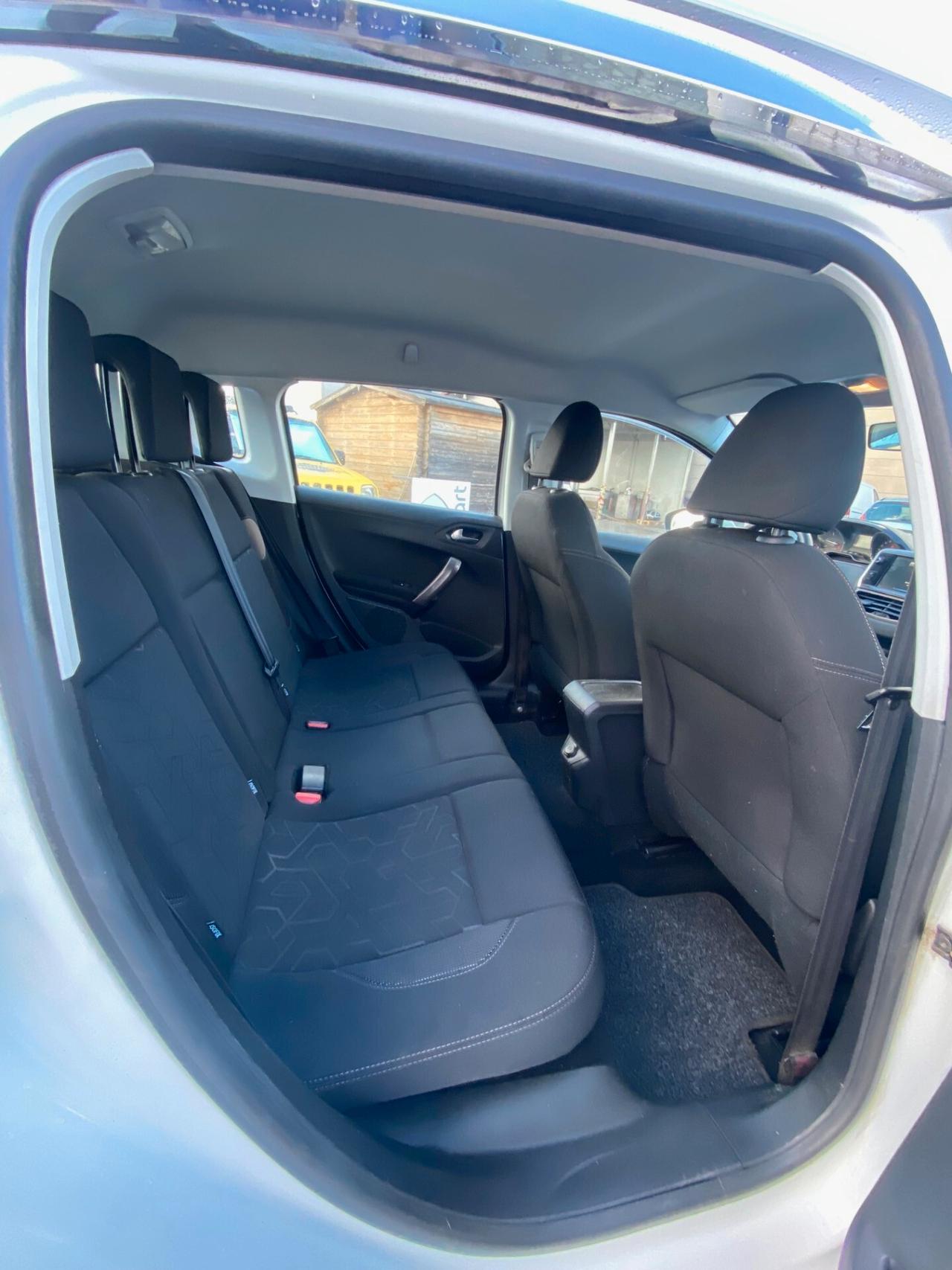 Peugeot 2008 1.4 HDi 68CV Active