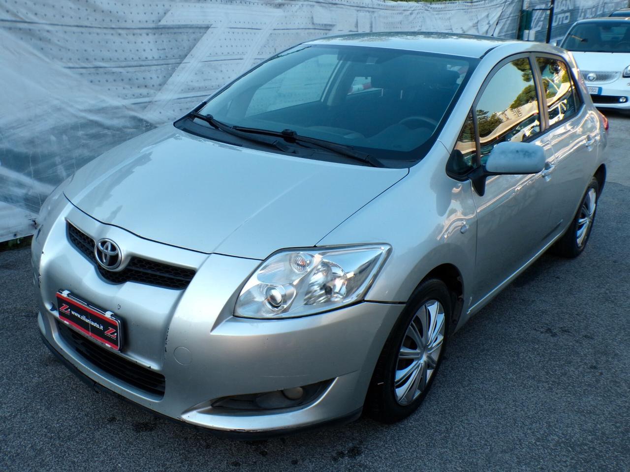 Toyota Auris 1.6 5 porte Sol